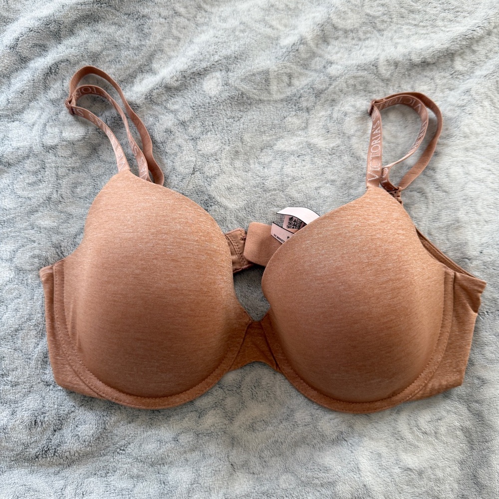 Victorias Secret Lightly Lined Demi Bra - Picture 6 of 8